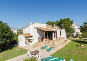 185 m² Villa ∙ 3 bedrooms ∙ 6 guests