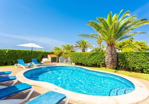 185 m² Villa ∙ 3 bedrooms ∙ 6 guests