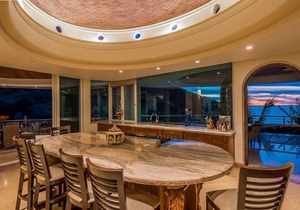 1858 m² Villa ∙ 9 bedrooms ∙ 28 guests