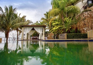 1858 m² Villa ∙ 8 bedrooms ∙ 24 guests
