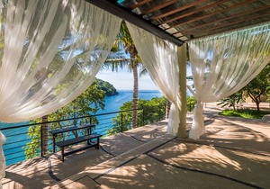 1858 m² Villa ∙ 9 bedrooms ∙ 28 guests