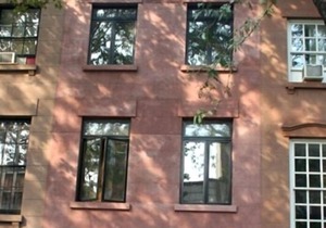 1880's Carroll Gardens Sunny Studio