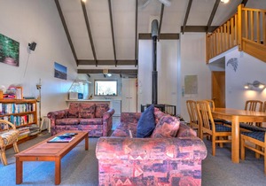 18b Alpine Avenue