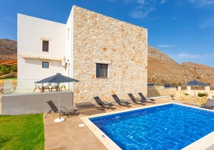 190 m² Villa ∙ 4 bedrooms ∙ 8 guests