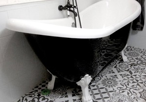 1920s Flat central location 10min to beach