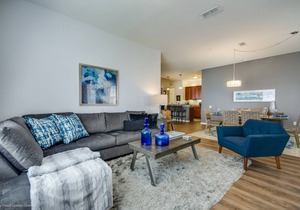 195 m² Condo ∙ 3 bedrooms ∙ 8 guests