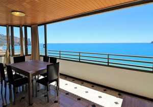 197 m² Apartment ∙ 4 bedrooms ∙ 8 guests