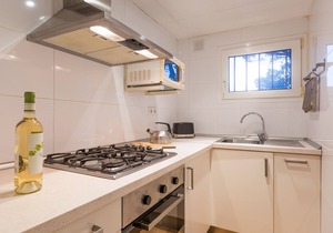 1ANC 04 - Basic 1 bedroom apartment located very close to the beach of Llafranc