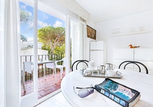 1ANC 12 - Basic 1 bedroom apartment located very close to the beach of Llafranc