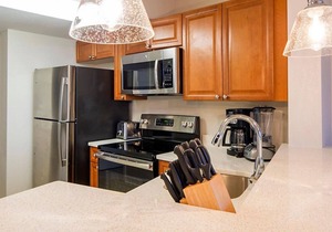 1BD resort condo with resort amenities including a lazy river! Enjoy with friends & family