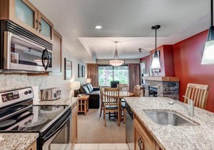 1BR/1BTH WALKOUT CONDO COPPERSTONE RESORT - HOTTUB