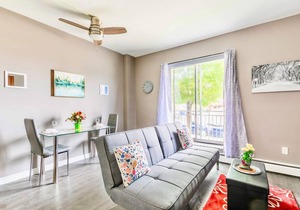 1BR Apt with King Bed & Netflix - PRIME Location!