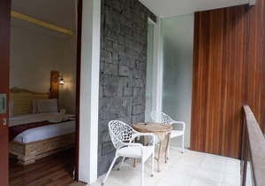 1BR Studio Room w/ Jungle View in Ubud Center (6)