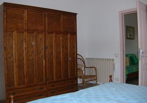 1° floor holiday apartment sleeps 2/3 at 100m from the beach.Free Wifi, dogs allowed.