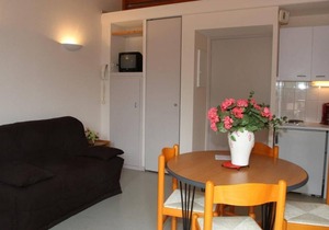 1st floor, fitness, swimming pool, parking, tv, 46m², Guzet