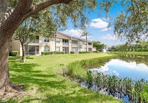 1st Floor, Pet Friendly Condo in Parker Lakes - Condo Daffodil II - Roelens Vacations