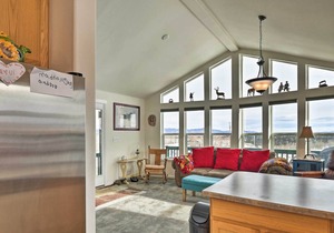 2-Acre Como Home w/ Mountain Views - Near Hiking!