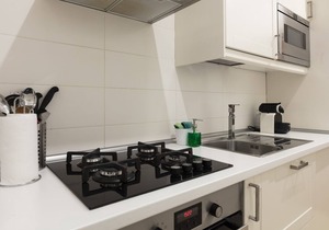 2 Apartments same building Piazza del Popolo 1+3