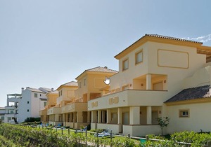 2 bedroom apartment with garden block 1 (Apartment 8)