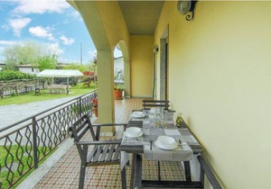 2 bedroom accommodation in Montignoso