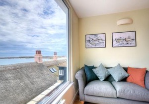 2 Beach Way House