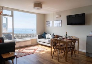 2 Beach Way House