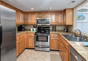 2 bed/2.5 bath Quiet Neighborhood Brockinton Marsh