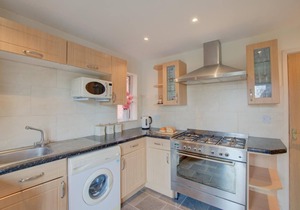 2 Bed in Swanage (oc-wy421)