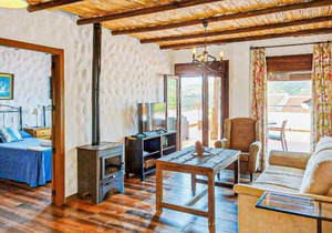 2 bedroom accommodation in Canillas de Albaida