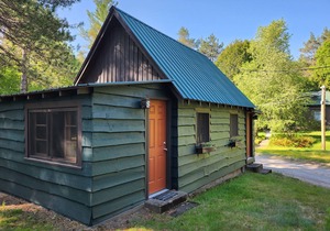 2 Bedroom/2 bath Cabin - Moreno's Cottages Celebrating 100 years!