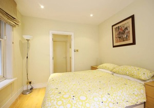 2 bedroom, 2 bathroom apartment in Notting Hill