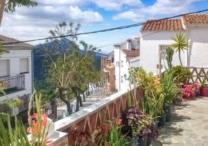 2 bedroom accommodation in Genalguacil