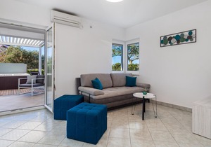 2 bedroom accommodation in Kolanjski Gajac