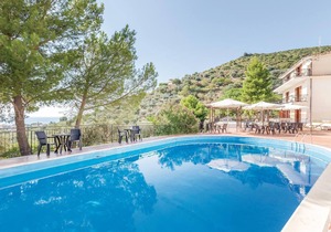2 bedroom accommodation in Castellabate SA