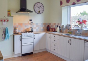 2 bedroom accommodation in Buckfastleigh