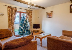 2 bedroom accommodation in Runcton Holme