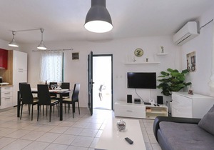 2 bedroom accommodation in Rastane Donje