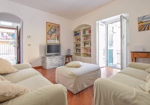 2 bedroom accommodation in Bogliasco -GE-