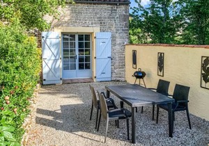 2 bedroom accommodation in Nanclars