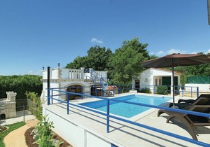 2 bedroom accommodation in Motovun
