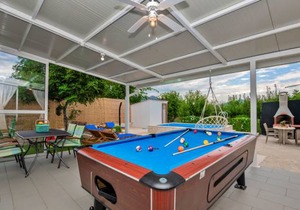 2 bedroom accommodation in Metkovic