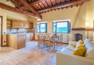 2 bedroom accommodation in Camerino