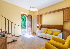 2 bedroom accommodation in Camerino