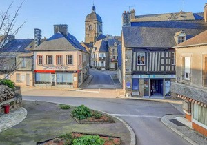 2 bedroom accommodation in Antrain