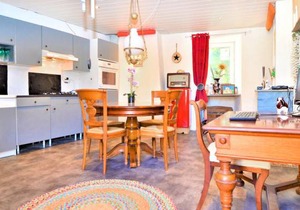 2 bedroom accommodation in Salazac