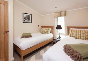 2 bedroom accommodation in Little Weighton, Nr Beverley