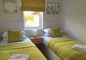 2 bedroom accommodation in Little Weighton, Nr Beverley