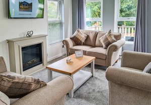 2 bedroom accommodation in Little Weighton, Nr Beverley