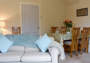 2 bedroom accommodation in North Sunderland, Seahouses