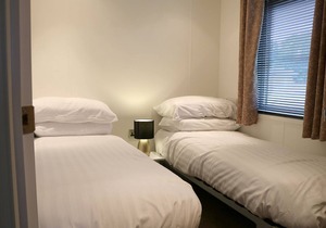 2 bedroom accommodation in Sproatley